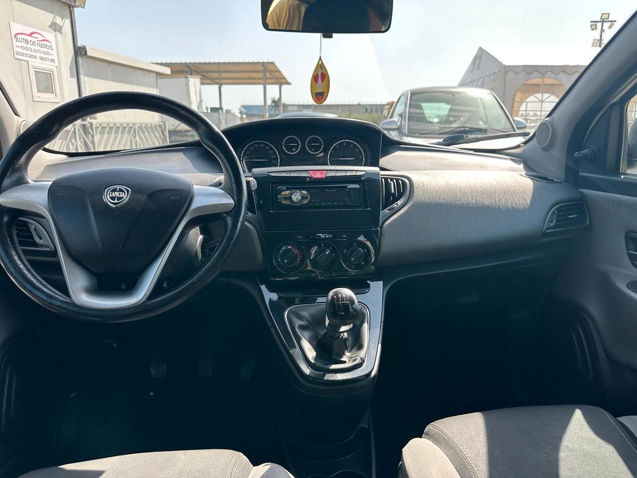 Lancia Ypsilon 1.2 Benzina