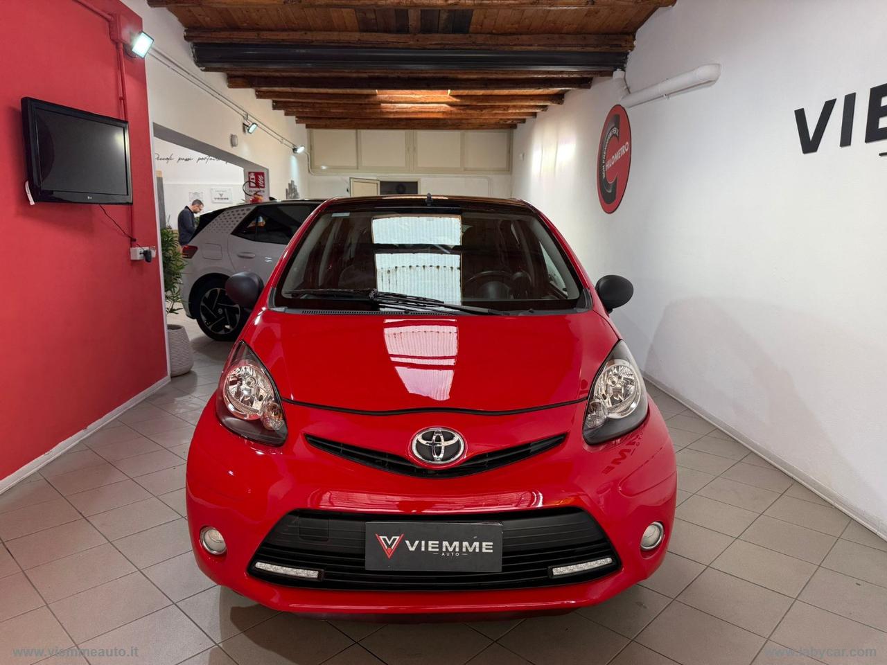 TOYOTA Aygo 1.0 12V VVT-i 5p.Cool Soda Conn.MMT