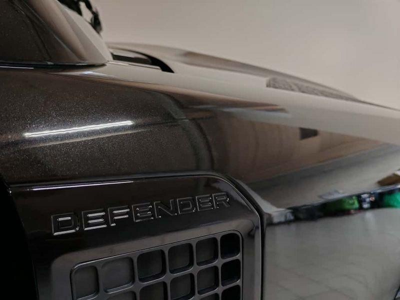 Land Rover Defender 110 3.0D I6 200 CV AWD Auto S AUTOCARRO