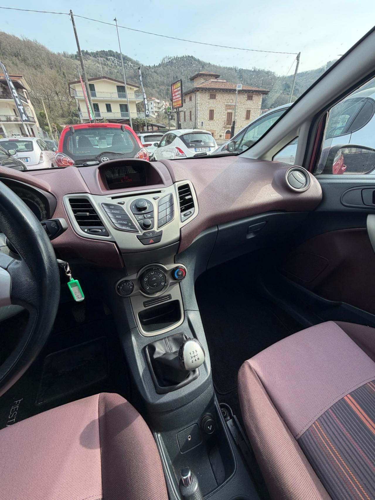 Ford Fiesta 1.2 82CV 3 porte Titanium