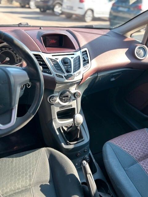 Ford Fiesta 1.4 gpl - 2009