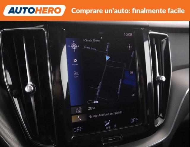 VOLVO XC60 B4 Geartronic R-design