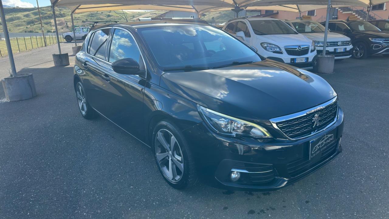 Peugeot 308 BlueHDi 130 S&S Allure