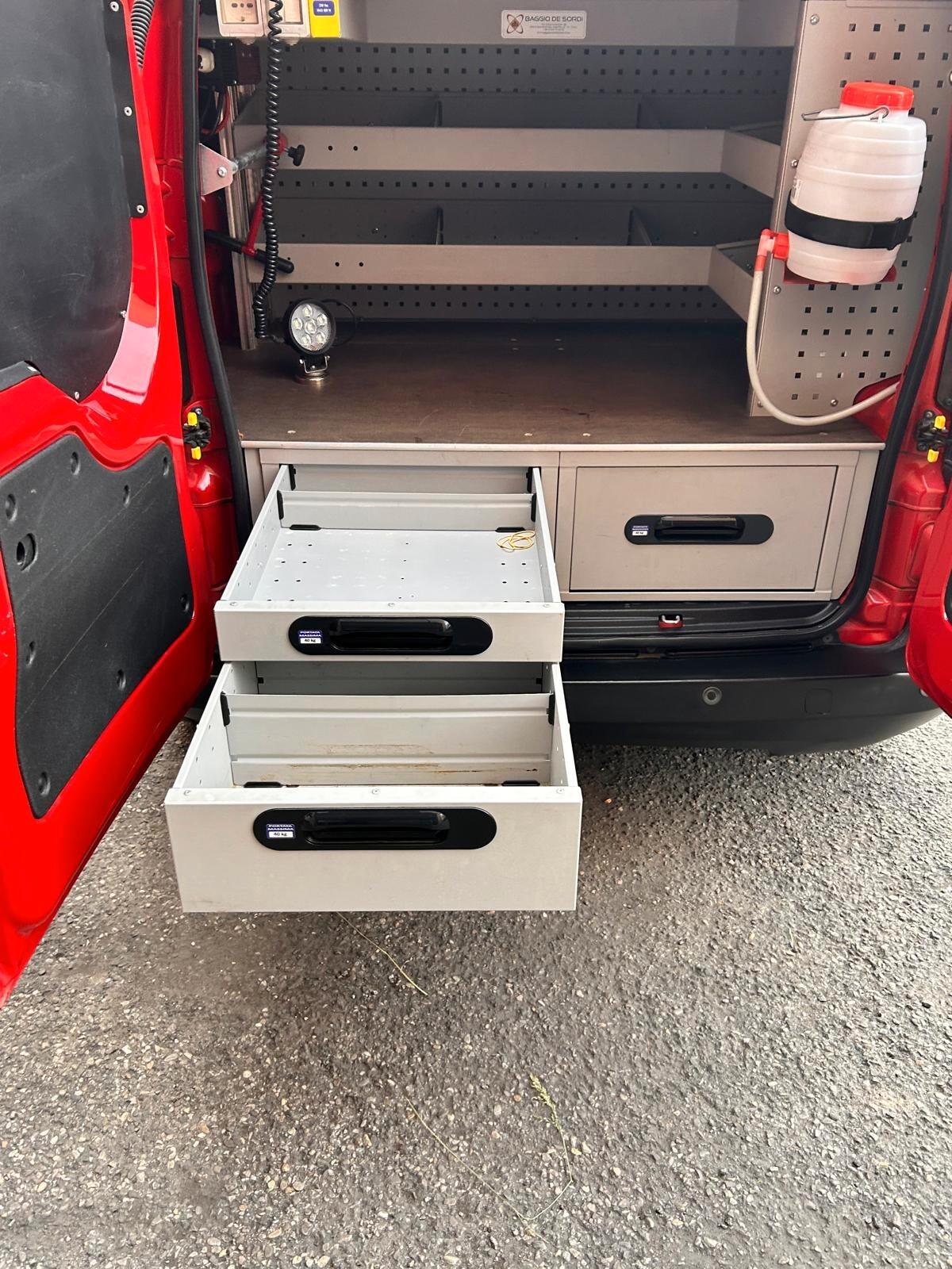 Fiat Fiorino 1.3 MJT 95CV Cargo Adventure