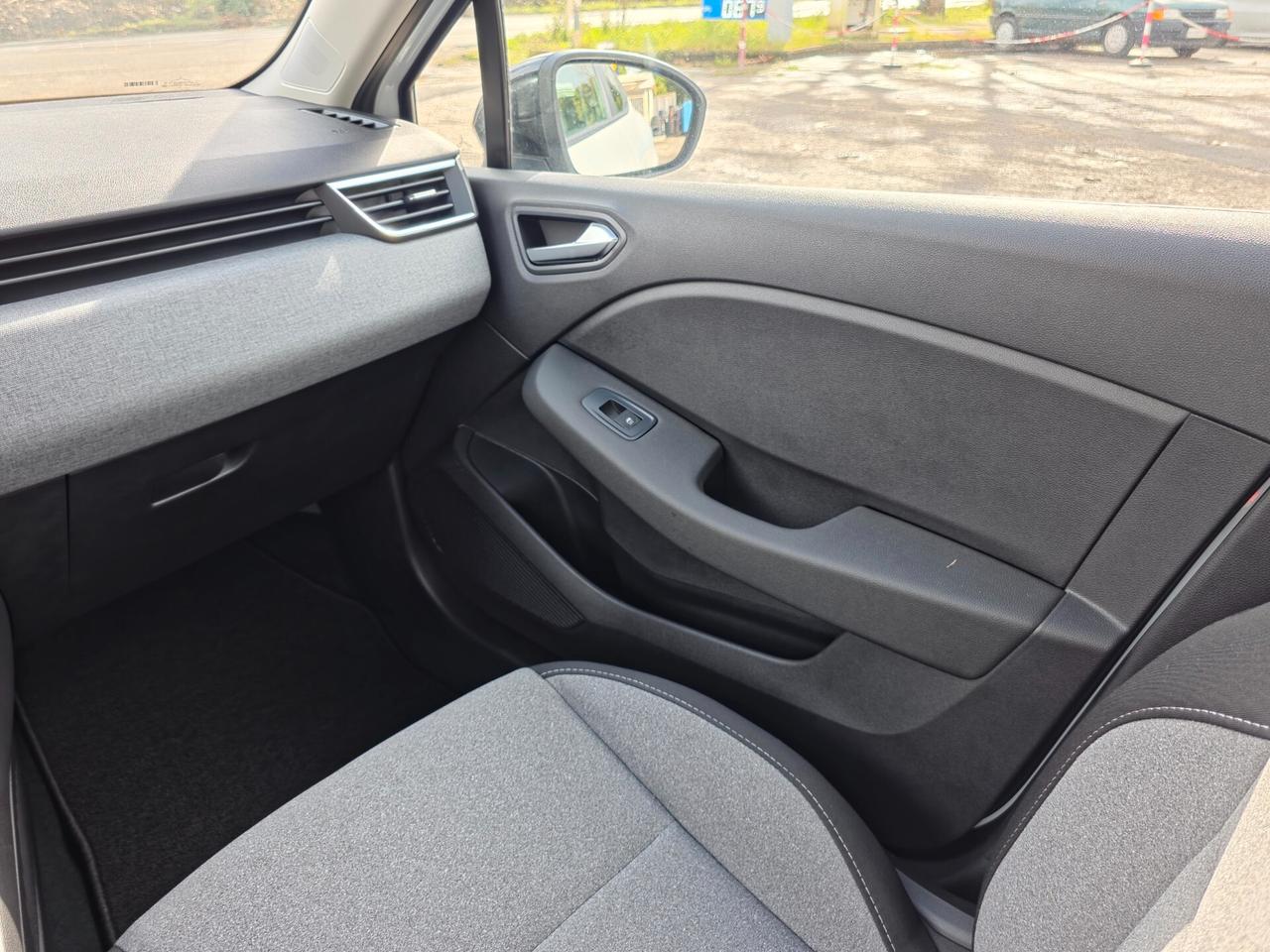 Renault Clio TCe 90 CV 5 porte Esprit Alpine 2024-E6E Manuale NEO