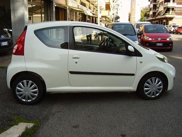 Peugeot 107 1.0 NEOPATENTATI