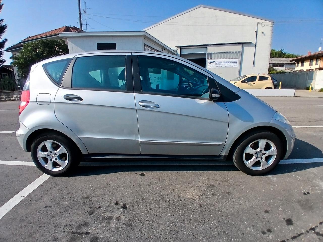 Mercedes-benz A 150 Avantgarde Per Neopatentati