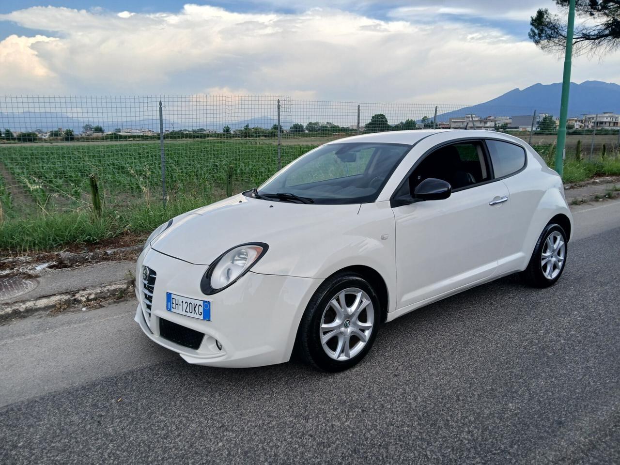 AlfaRomeo MiTo 1.4 105CV Distinctive 12Mesi GARANZIA