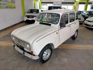 RENAULT R4 LIBRETTO E TARGA ORIGINALE