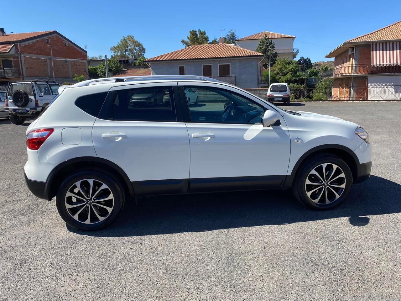 Nissan Qashqai 1.5 dCi DPF Tekna