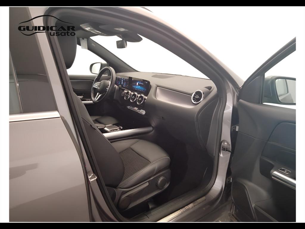 Mercedes-Benz GLA-H247 2020 - GLA 180 d Sport Plus auto