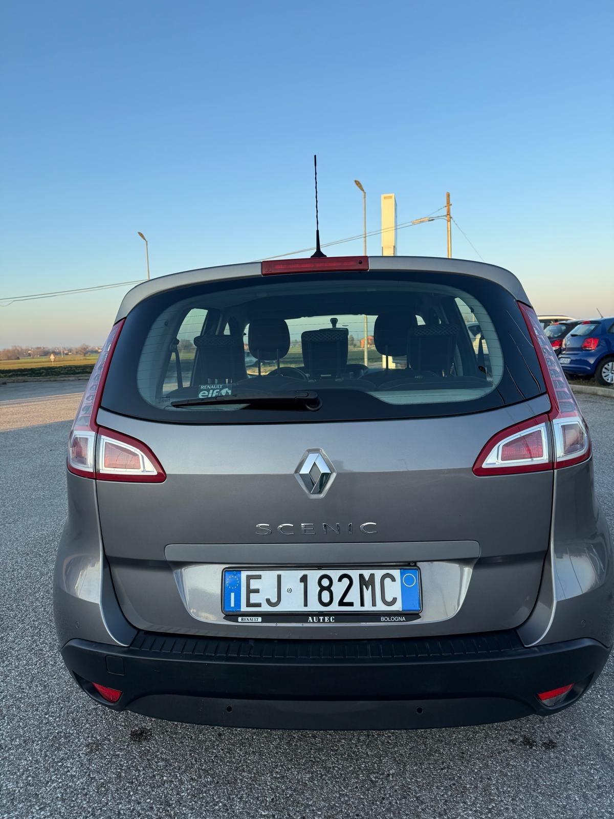 Renault Scenic Scénic X-Mod 1.6 Attractive