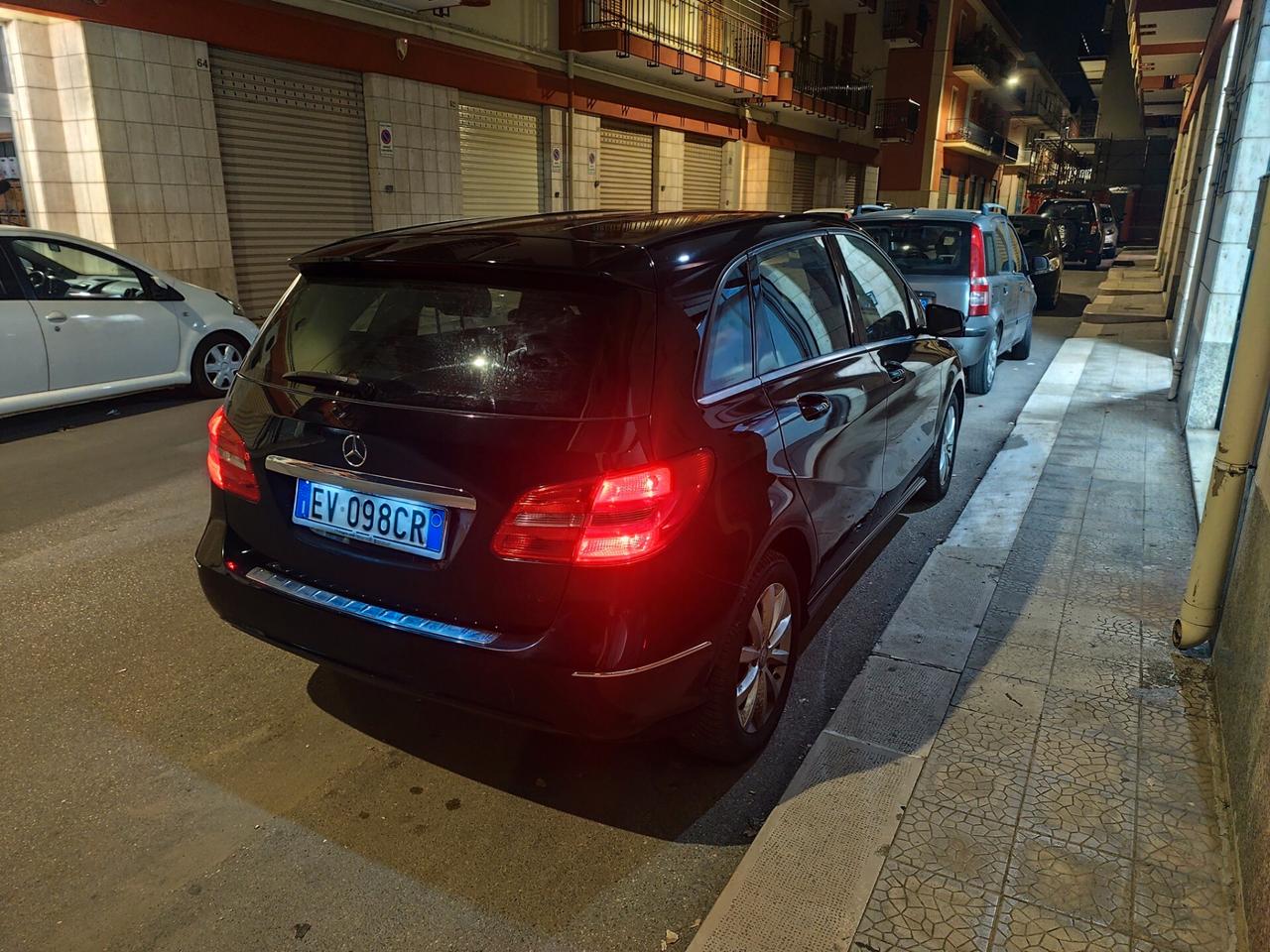 Mercedes-benz B 180 CDI 1.8 MOTORE MERCEDES Navi & Retrocamera