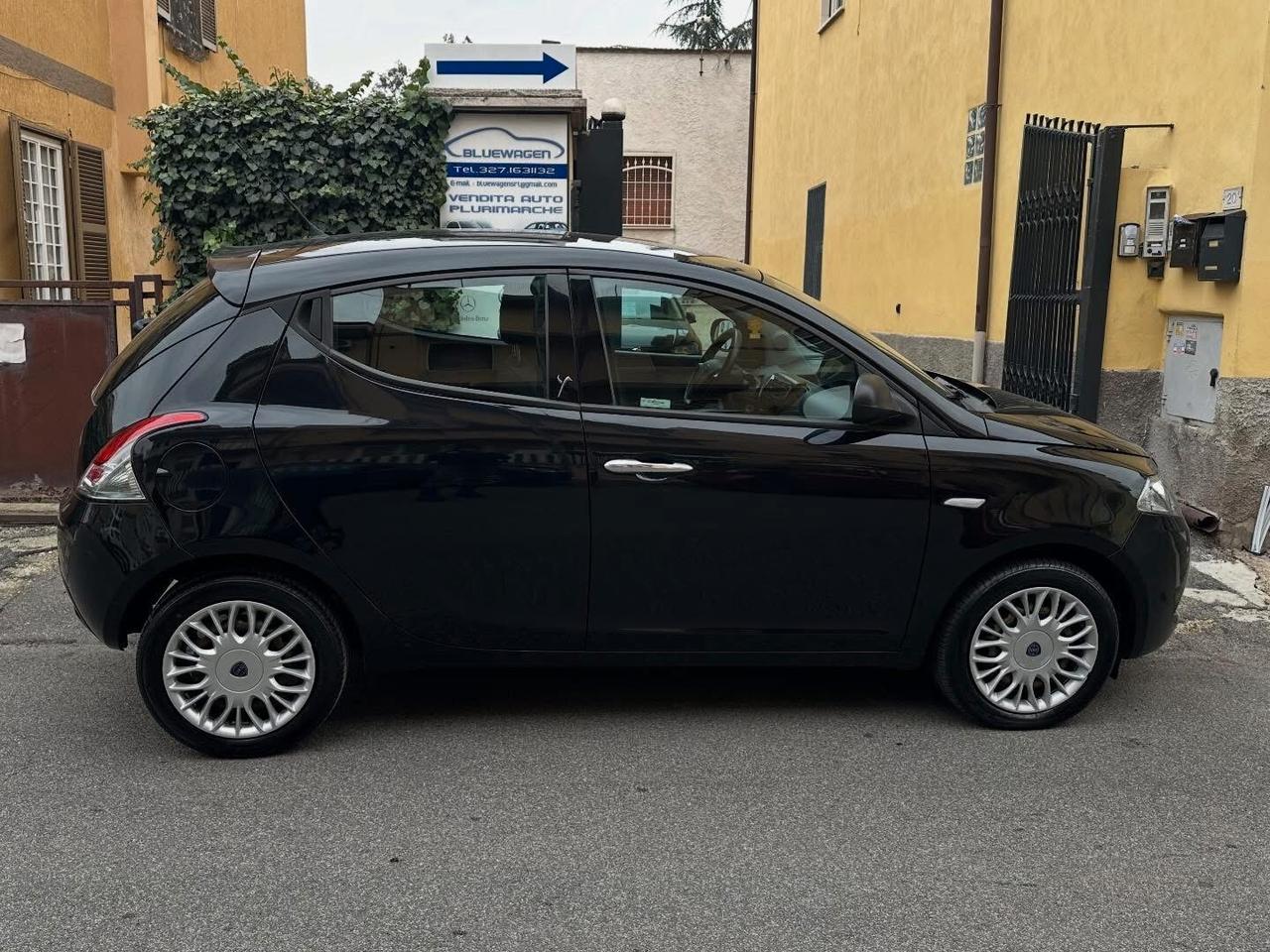 Lancia Ypsilon 1.2 69 CV 5 porte FINANZIABILE