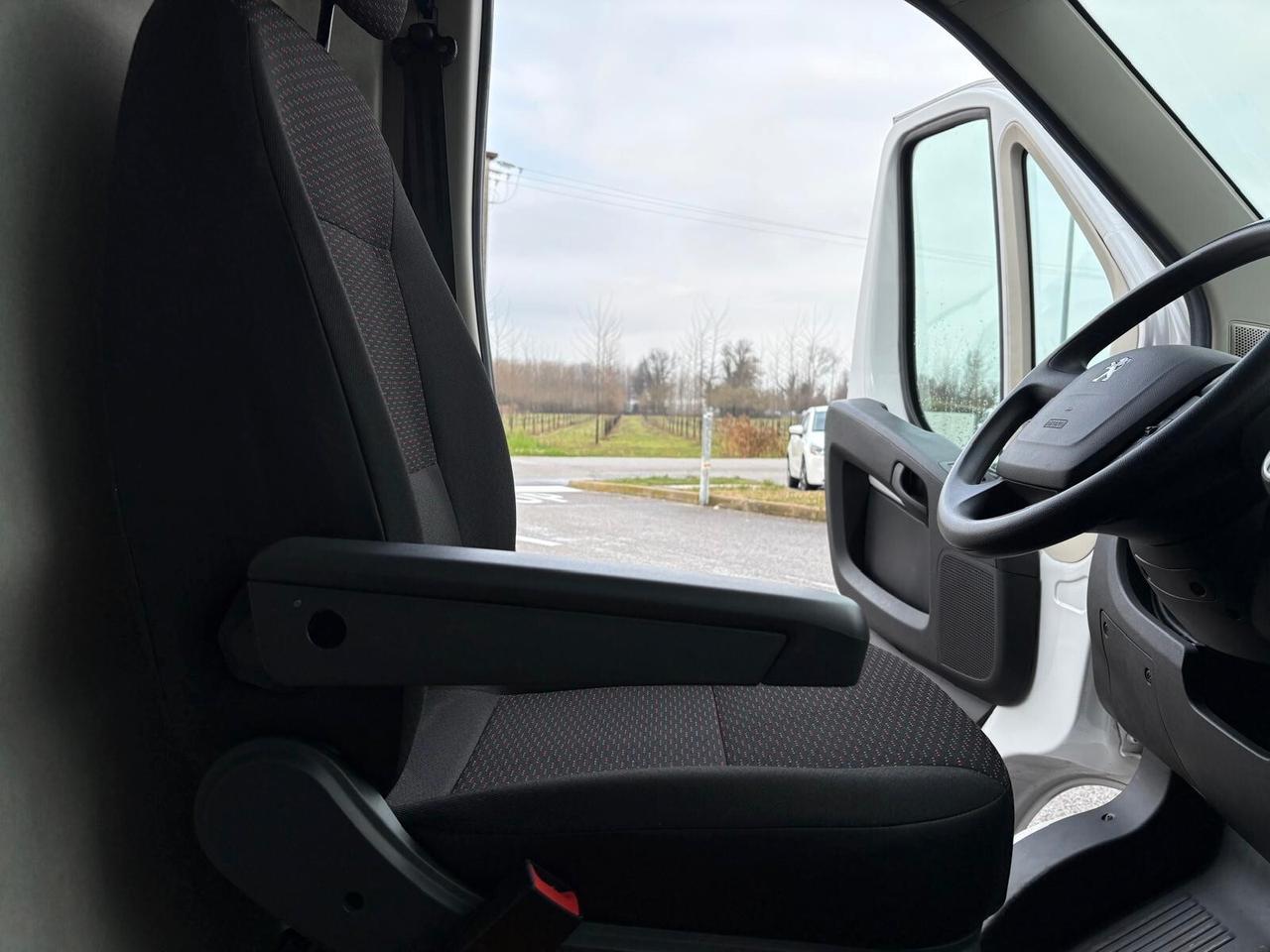 Peugeot Boxer 35 2.2 BlueHDi 140 PLM-TM L3 H2 SPOTICAR