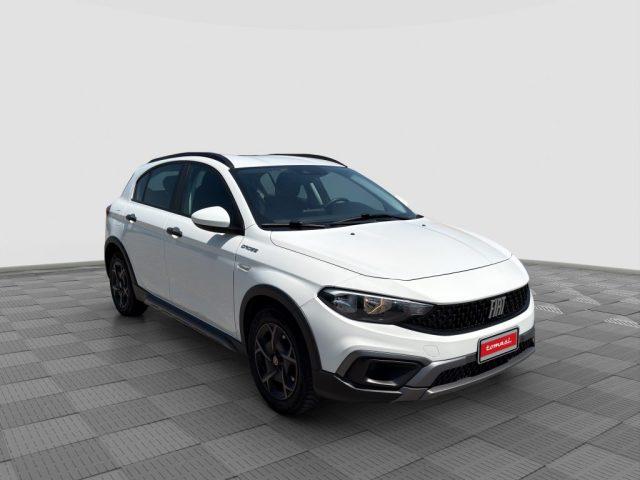 FIAT Tipo Tipo 1.5 Hybrid DCT 5 porte City Cross