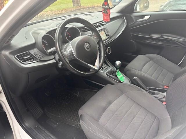 Alfa Romeo Giulietta 1.6 JTDm TCT 120 CV Super