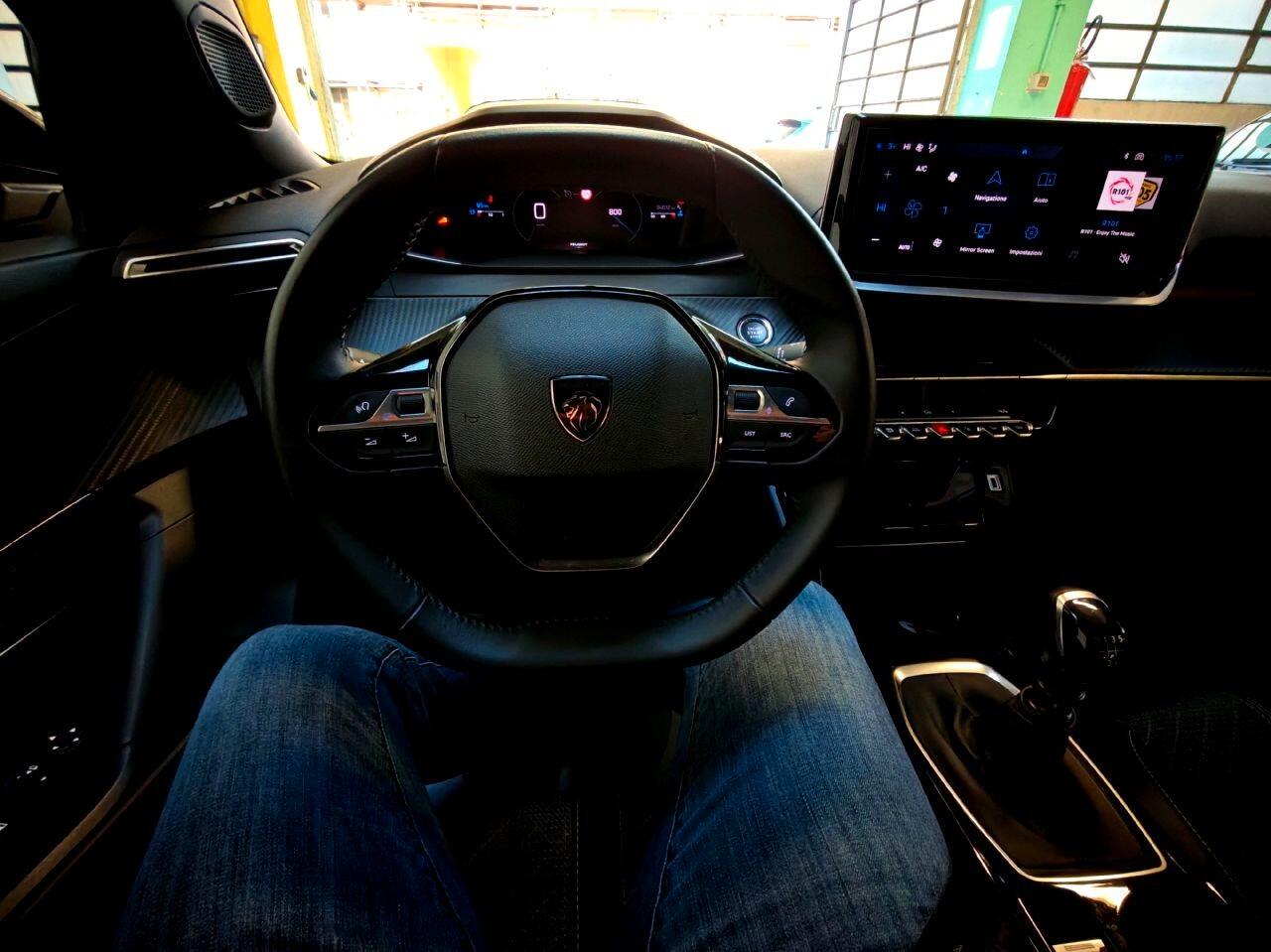 Peugeot 2008 Allure 1.2 Pack Navi 100cv