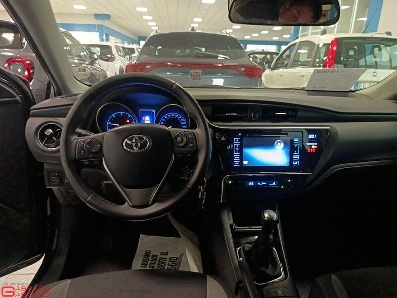 Toyota Auris 1.4 D-4D Active