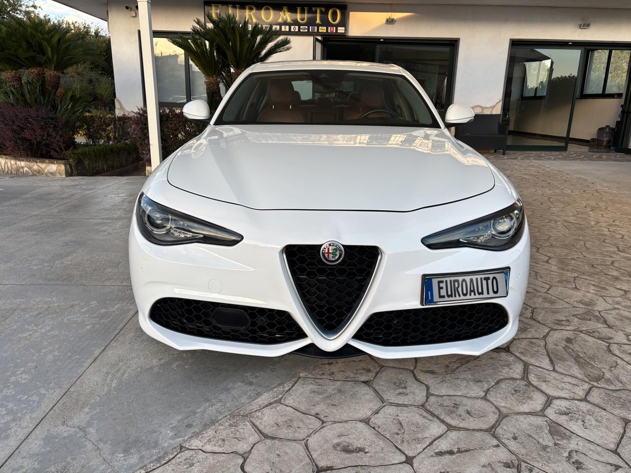 Alfa Romeo Giulia 2.2 Turbodiesel 210 CV Q4 Veloce
