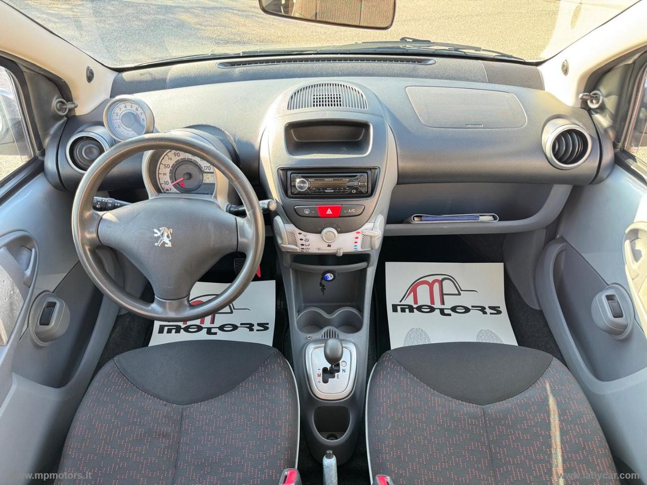 PEUGEOT 107 SWEET YEARS AUTOMATICA 1.0 68CV 5P.