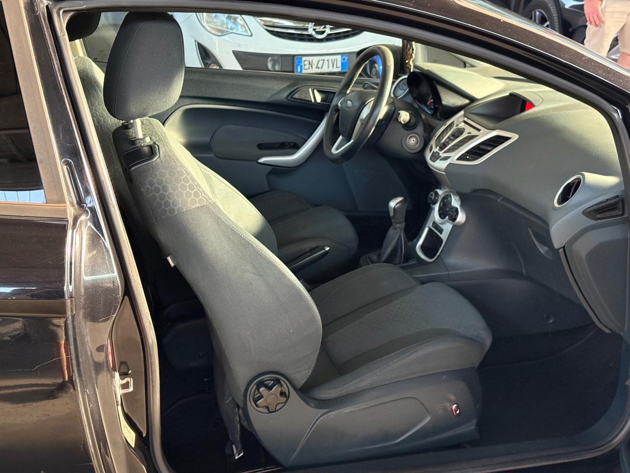 Ford Fiesta 1.2 82CV 3 porte ST line