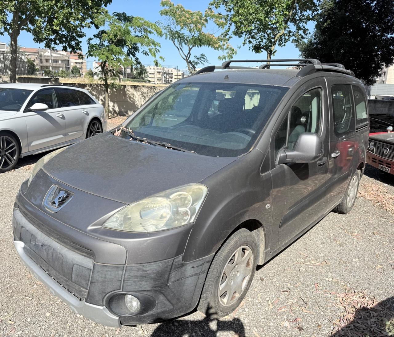 Peugeot Partner Tepee 1.6 HDi 90CV GANCIO TRAINO