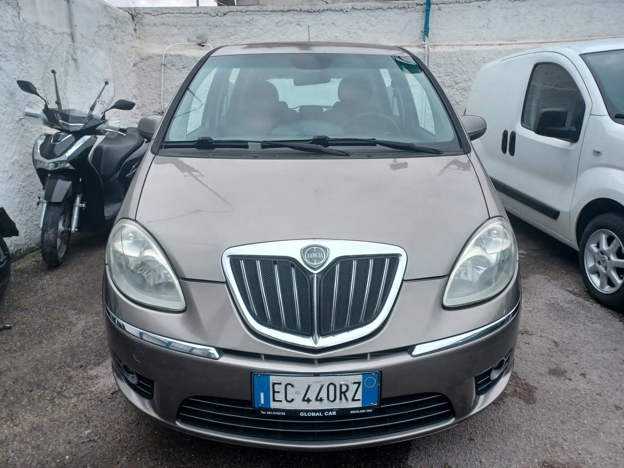 Lancia MUSA 1.4 BENZINA UNICO PROPRIETARIO 2010