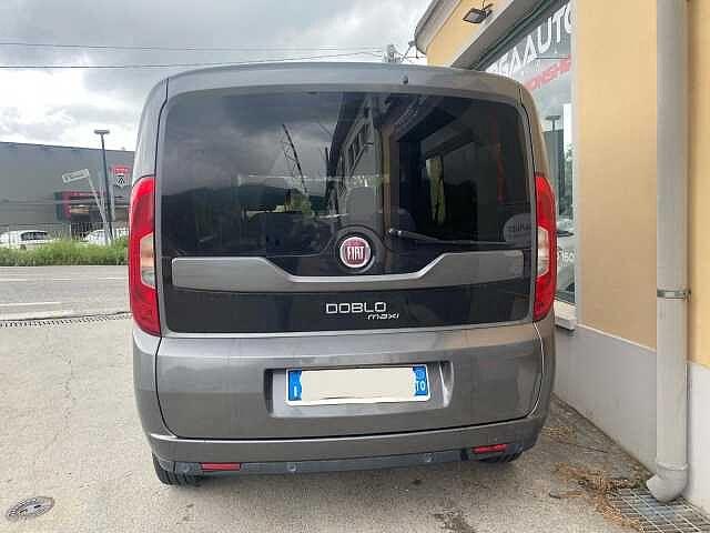 Fiat Doblò 2.0 MJT 16V Easy Maxi