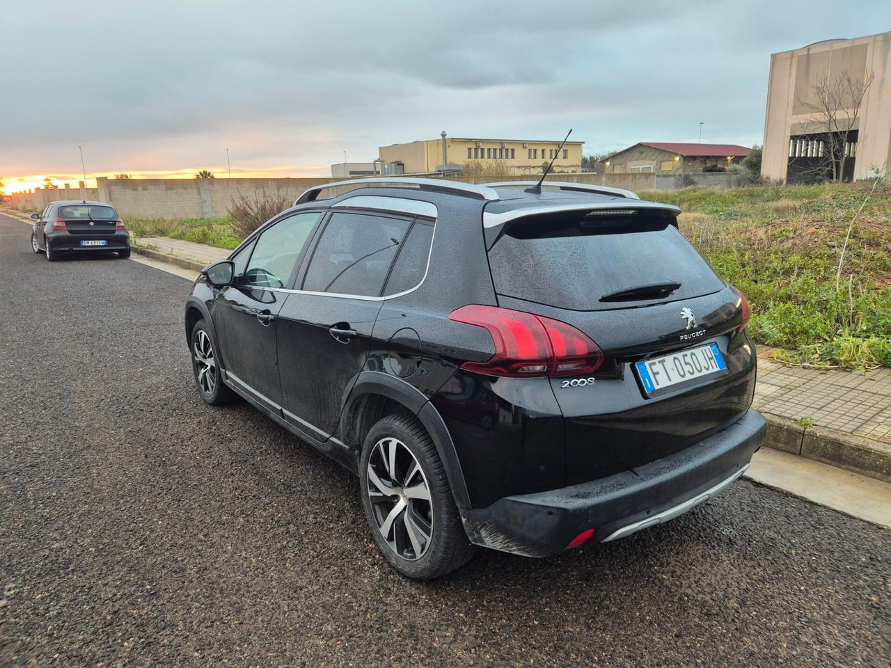 Peugeot 2008 PureTech Turbo 130 S&S Black Matt