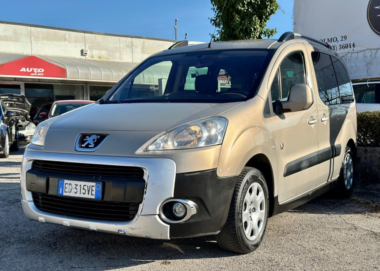 PEUGEOT PARTNER TEPEE 1.6 HDi 112CV Premium OK NEOPATENTATI