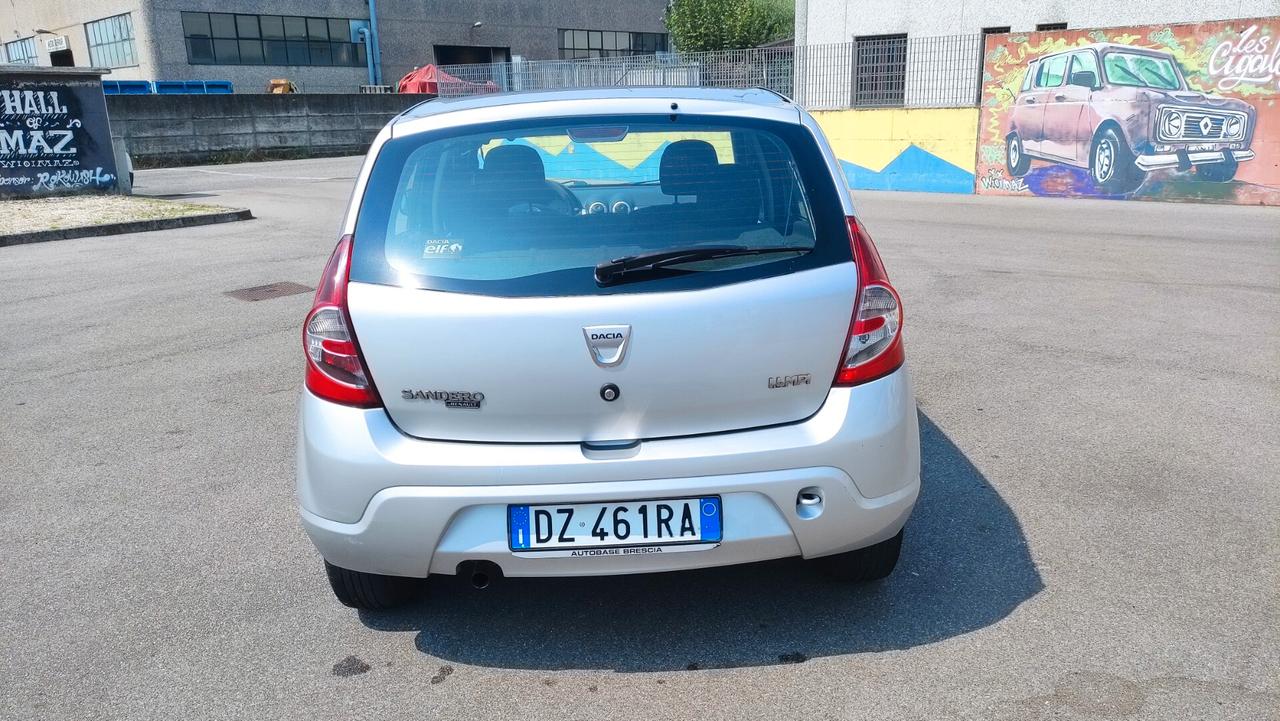 Dacia Sandero 1.4 8V GPL NEOPATENTATI - 2010