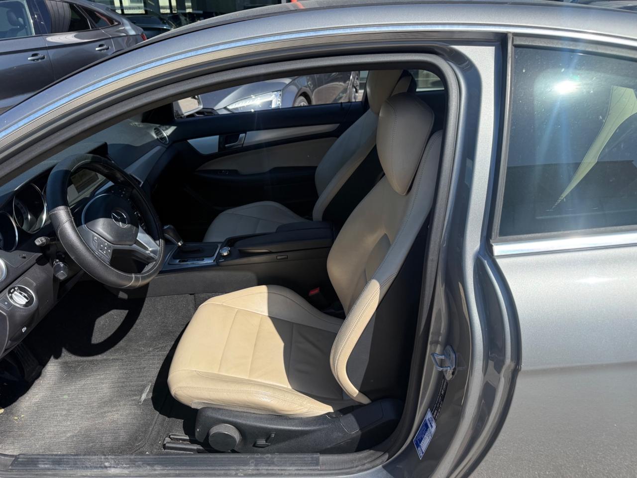 Mercedes-benz C 220 CDI BlueEFFICIENCY Elegance
