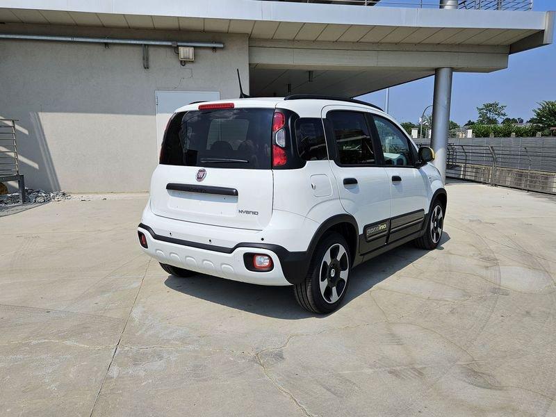FIAT Panda Panda 1.0 FireFly S&S Hybrid Pandina CROSS