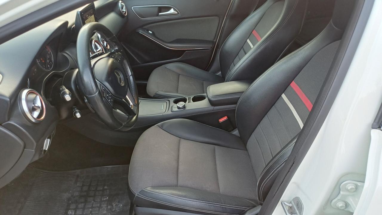 Mercedes-benz A 180 CDI Automatic Dark Night Edition