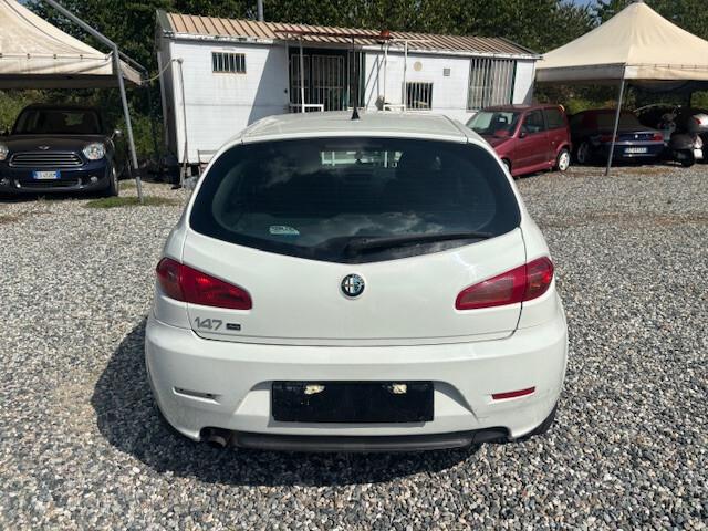 Alfa Romeo 147 1.6 16V TS (105) 5 porte Progression