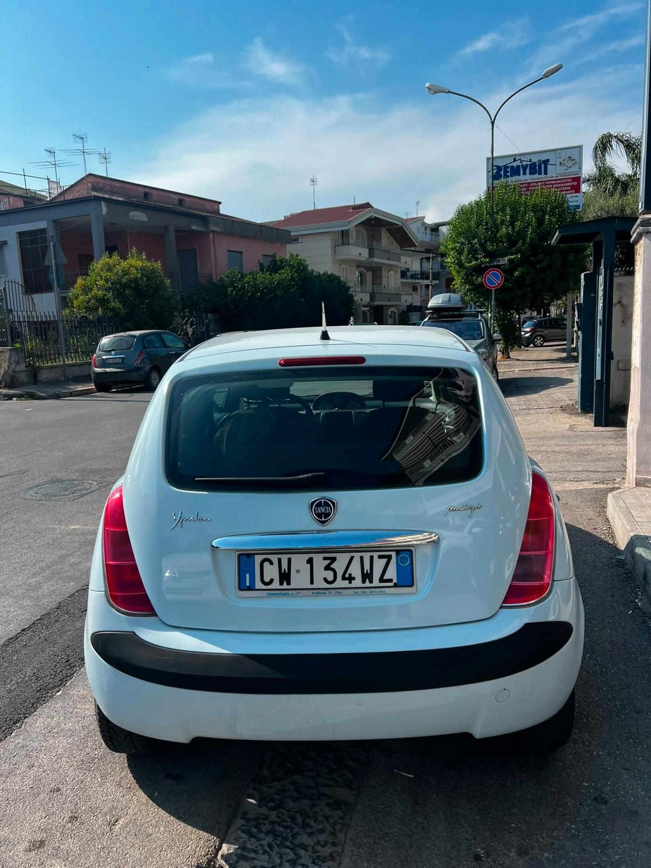 Lancia Ypsilon 1.3 Multijet 16V Argento NEOPATENTATI
