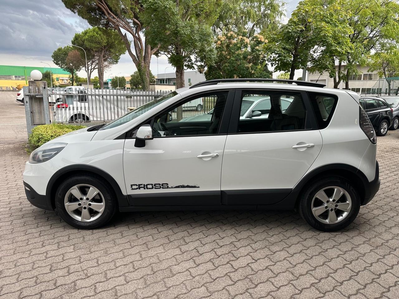 Renault Scenic Scénic XMod Cross 1.5 dCi 110CV Wave