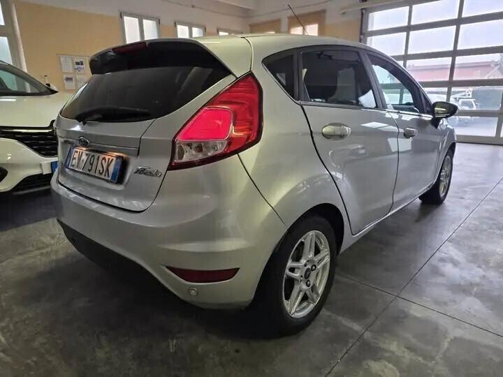 Ford Fiesta 5p 1.5 tdci Titanium 75cv ok neopatentati