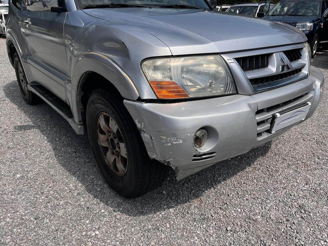 Mitsubishi Pajero 3.2 16V DI-D 3p. GLS1