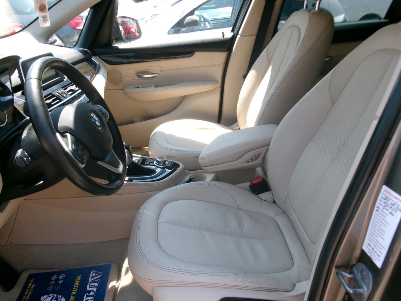 BMW 218 D 2.0 150CV ACTIVE TOURER LUXURY AUTOMATICA/NAVI/PDC 127000 KM
