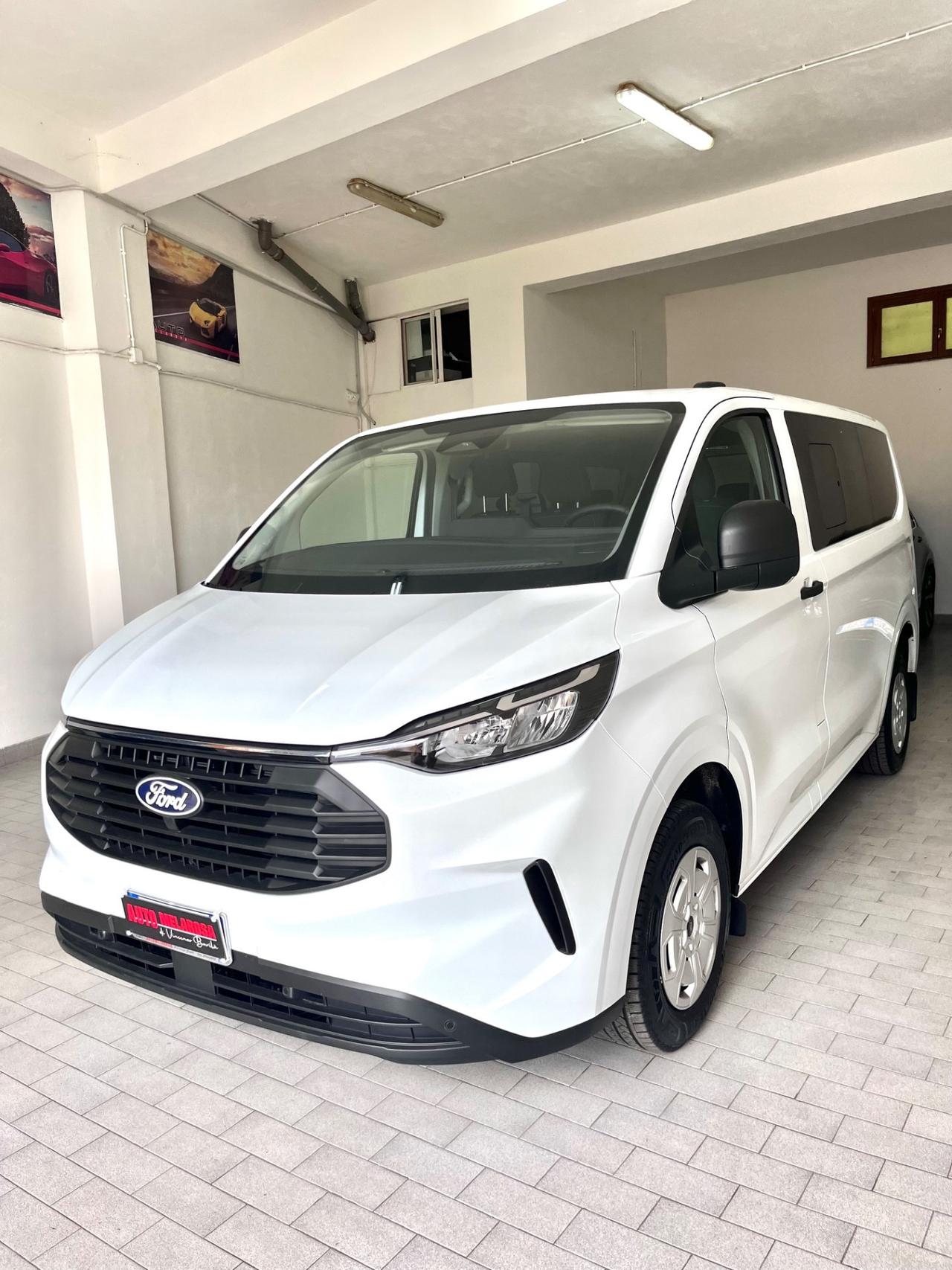 Ford Transit Custom 9 posti
