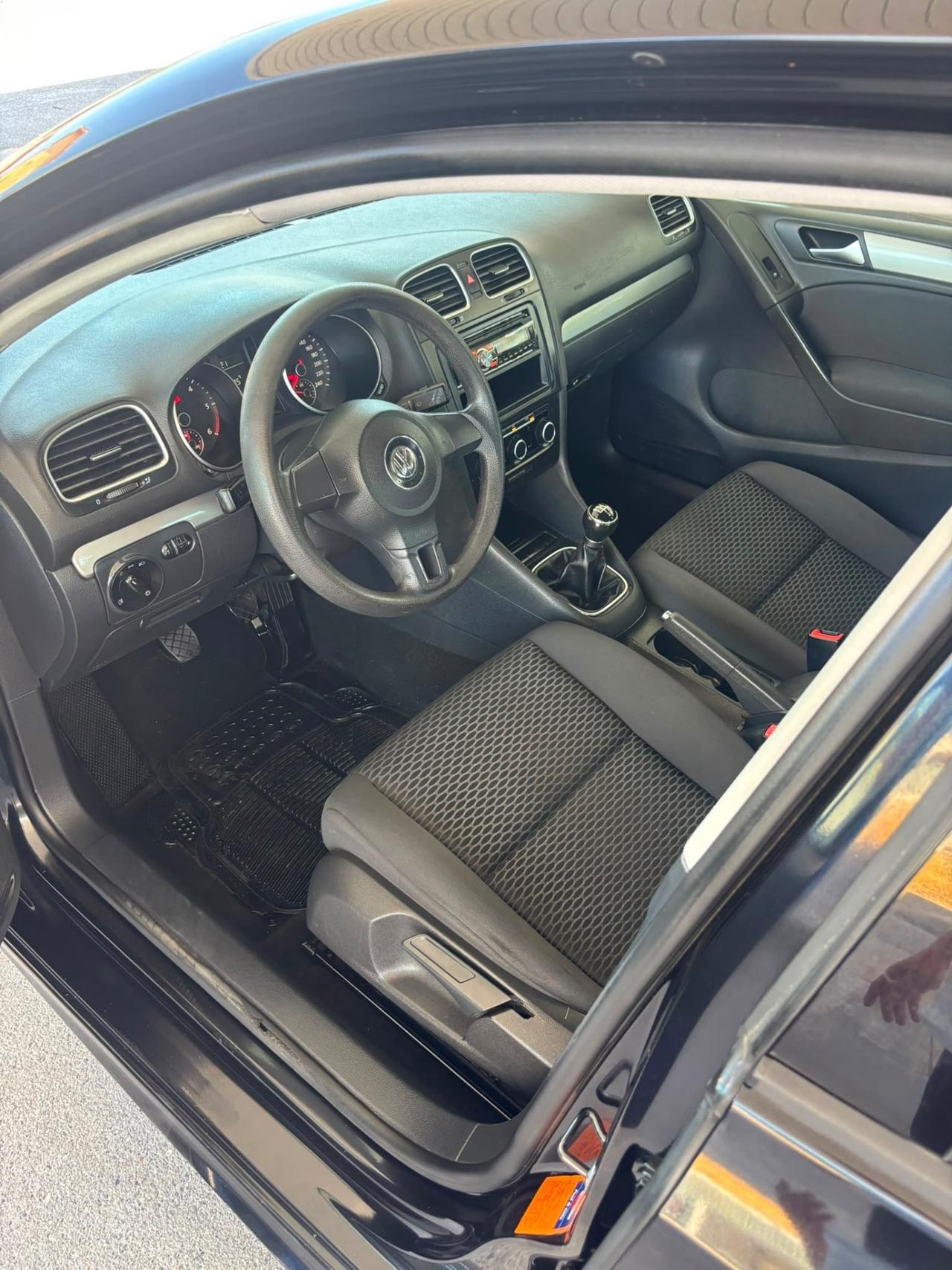 Volkswagen Golf 1.6 TDI DPF 5p. Sport Edition