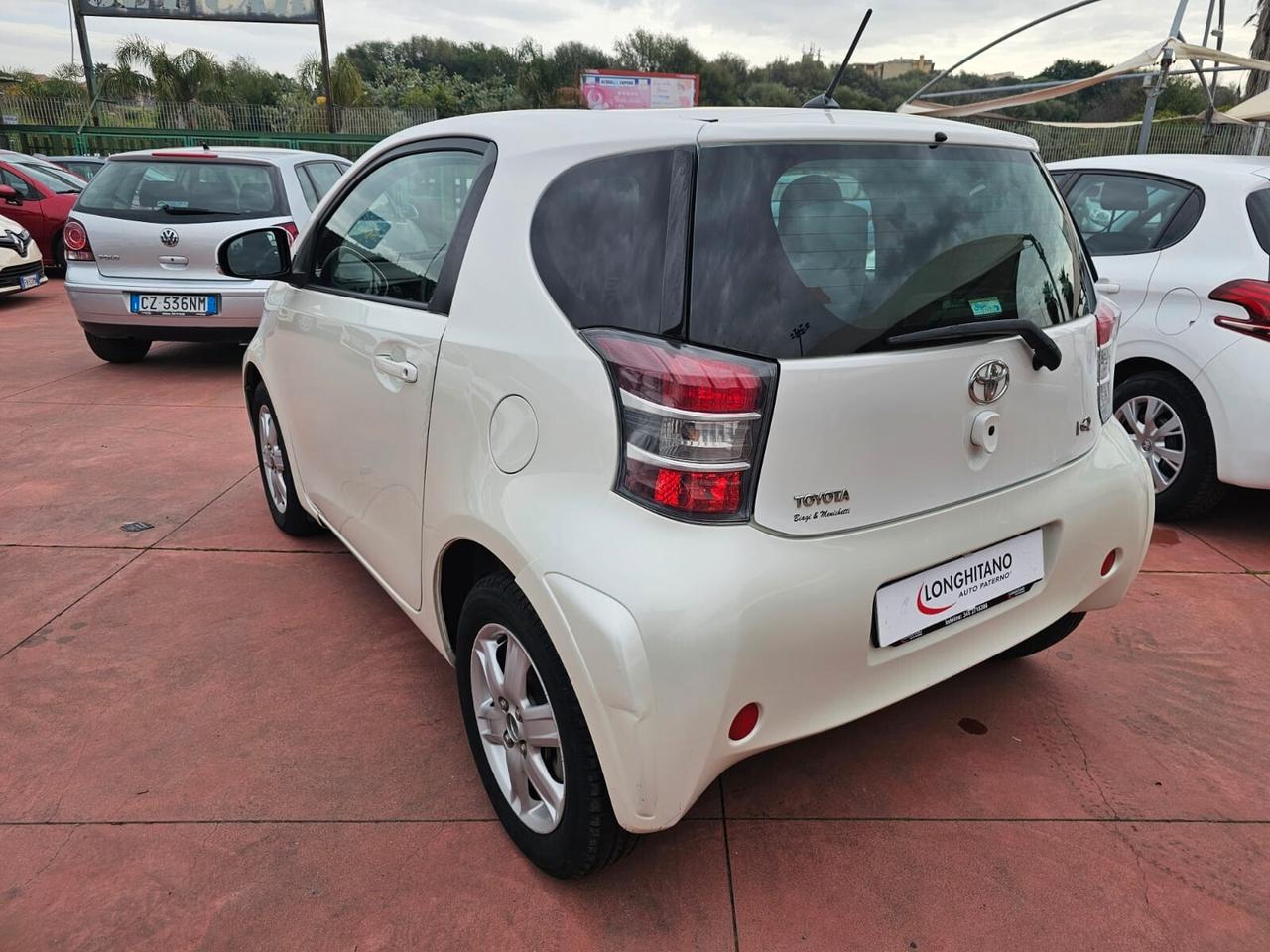 Toyota iQ 1.0