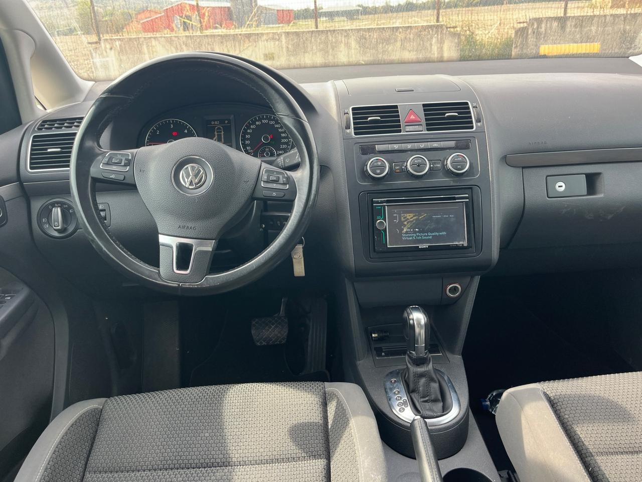 Volkswagen Touran Business 1.6 TDI DSG Comfortline