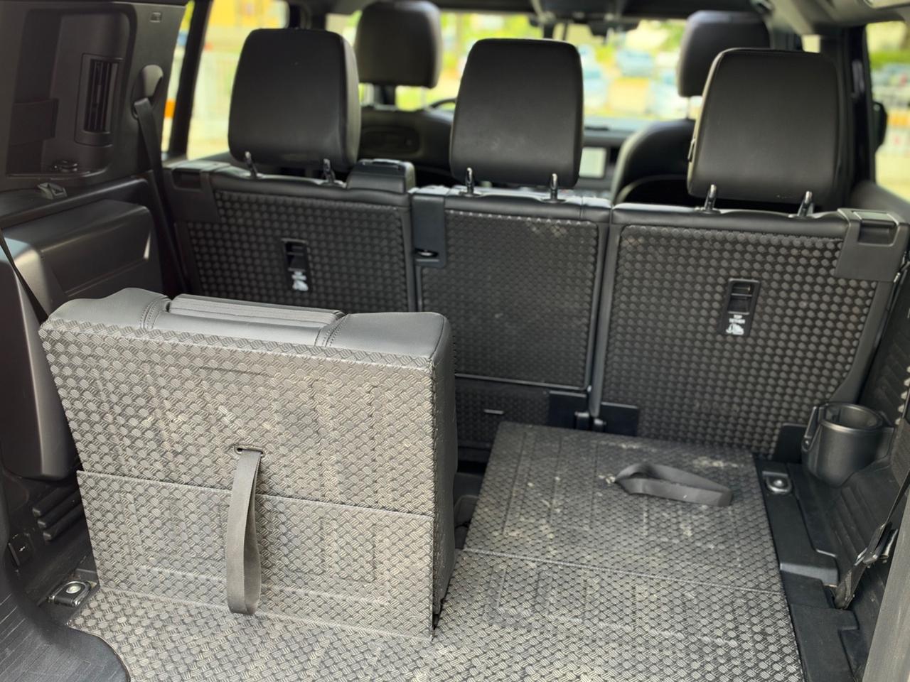 Land Rover Defender 110 3.0 l6 400 CV 7 POSTI !!!!!!