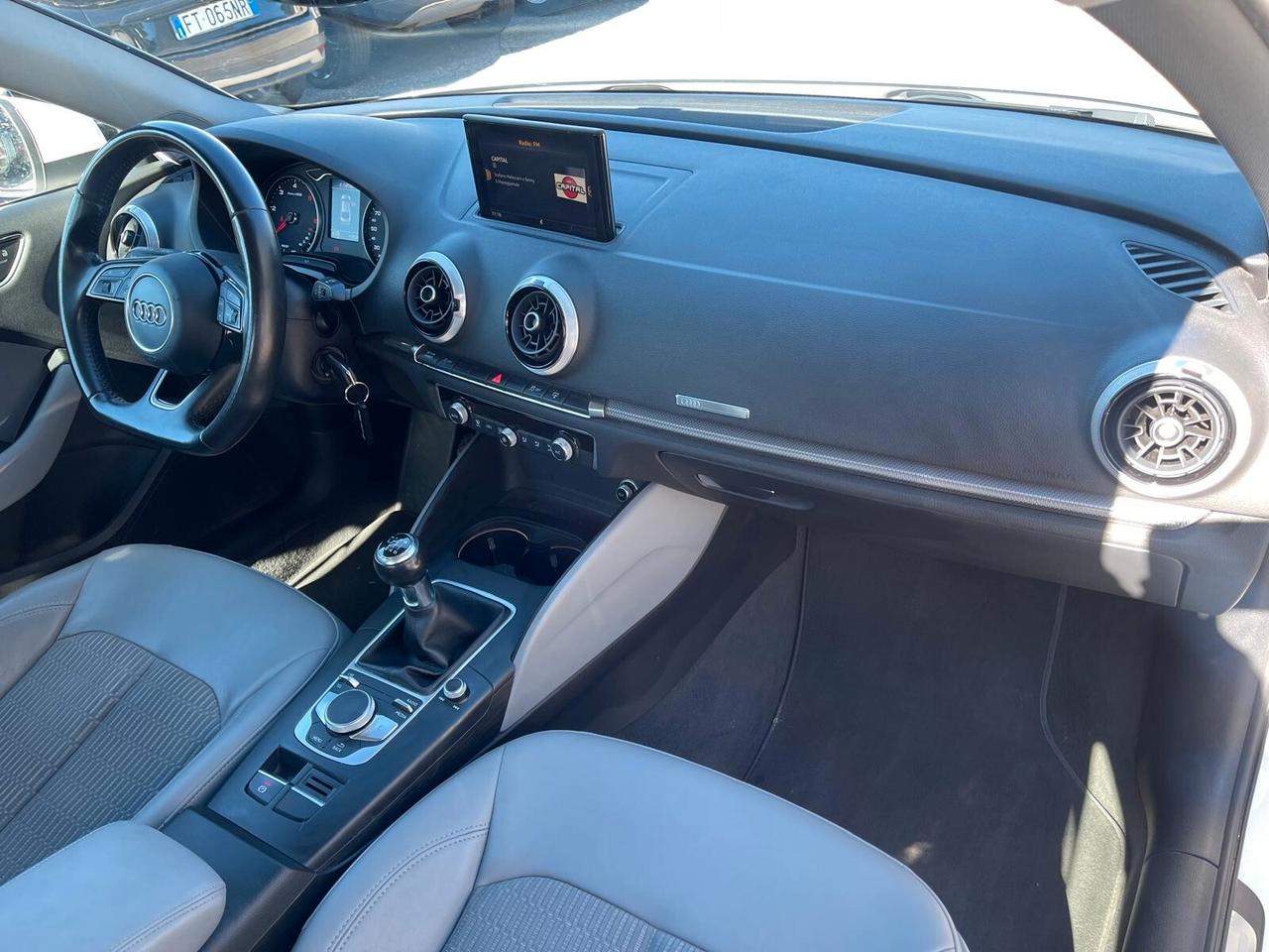 Audi A3 Sedan 1.6 TDI Business