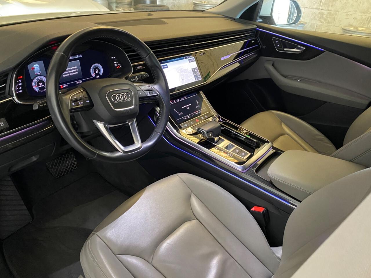 Audi Q8 50 3.0 286 CV quattro tiptronic Sport