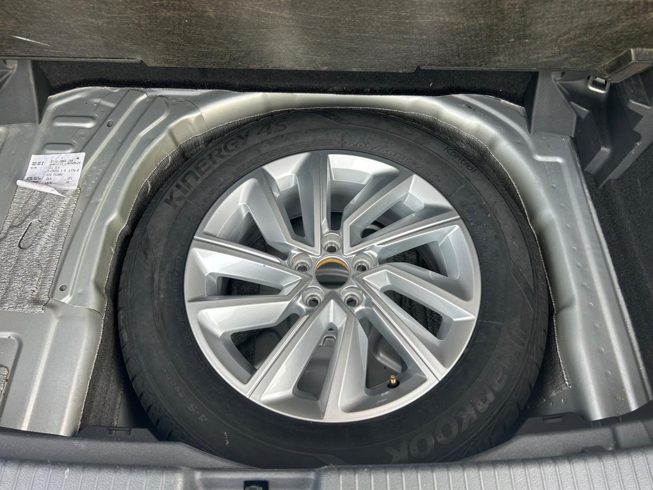 Volkswagen T-Cross 1.0 TSI R line