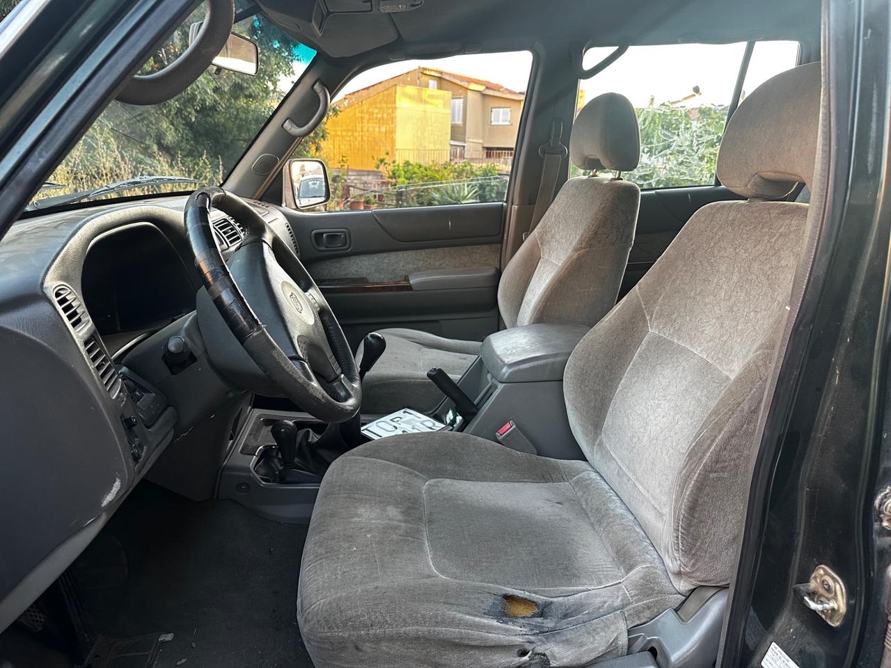 Nissan Patrol GR 3.0 M57 GANCIO TRAINO 7 posti